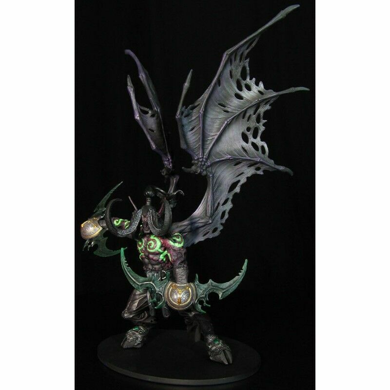 Іллідан: ILLIDAN STORMRAGE Demon form Deluxe Collector Figure 