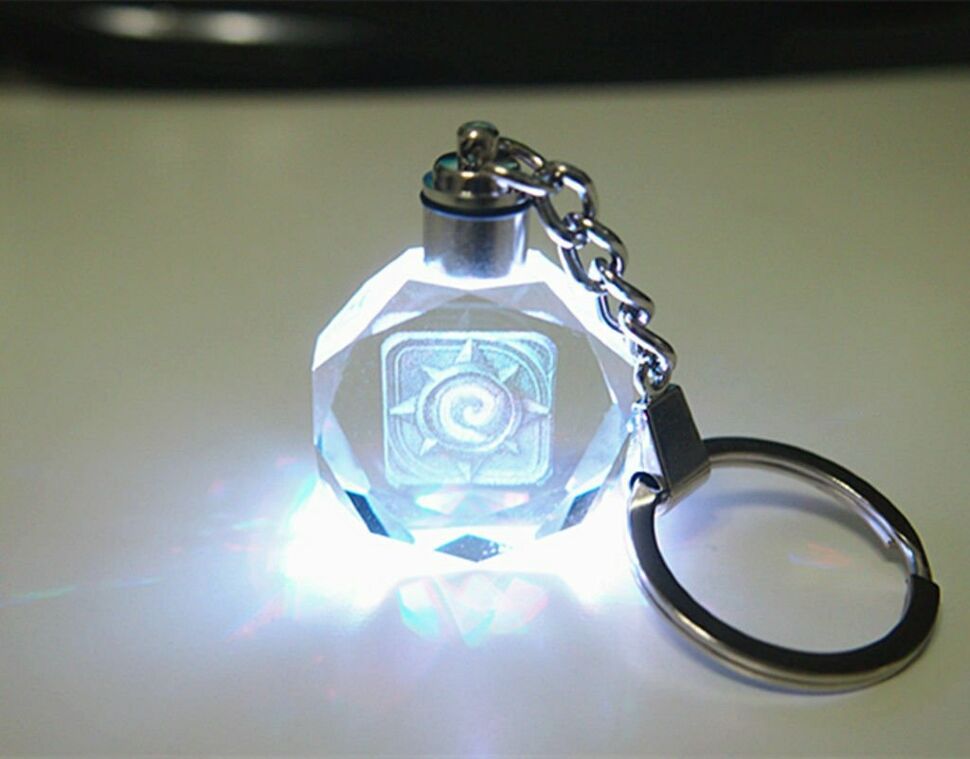 Брелок  Hearthstone  со светодиодом 