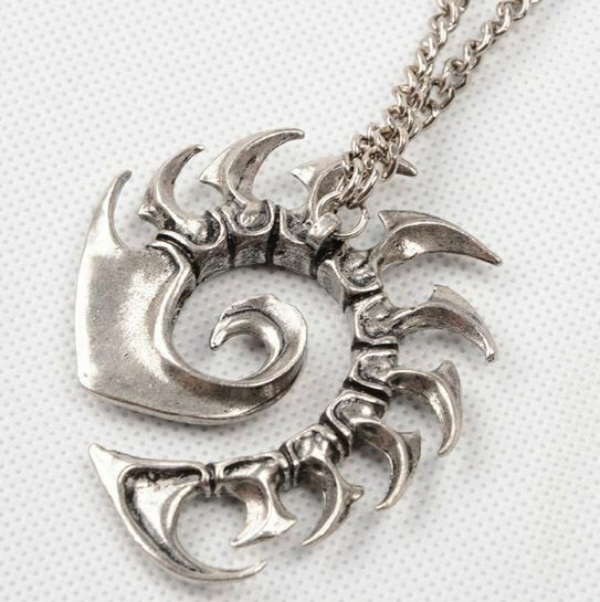 Медальйон StarCraft 2 Zerg Kerrigan Necklace 