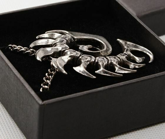 Медальйон StarCraft 2 Zerg Kerrigan Necklace 