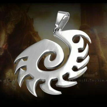 Медальйон StarCraft 2 Zerg Necklace (колір: срібло) 