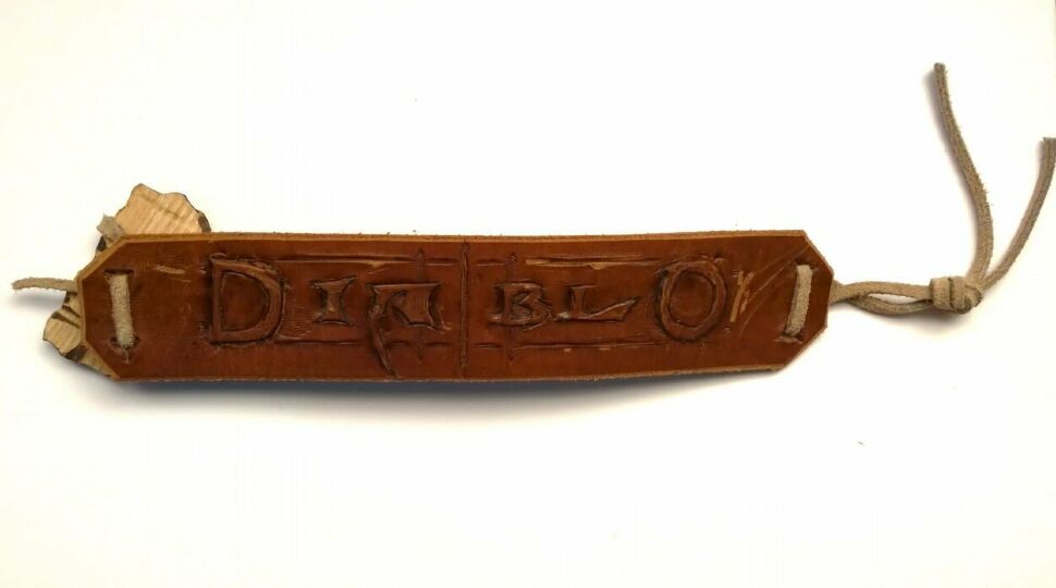 Шкіряний браслет Diablo 