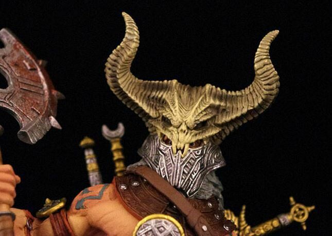 Фигурка Diablo 3 Barbarian wearing a helmet action figure 