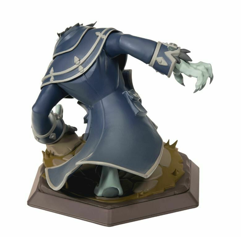 Blizzard Legends: World of Warcraft Greymane Statue 