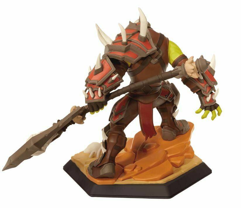 Blizzard Legends: World of Warcraft Saurfang Statue 