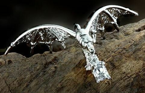 Медальйон StarCraft 2 Zerg Mutalisk Necklace 