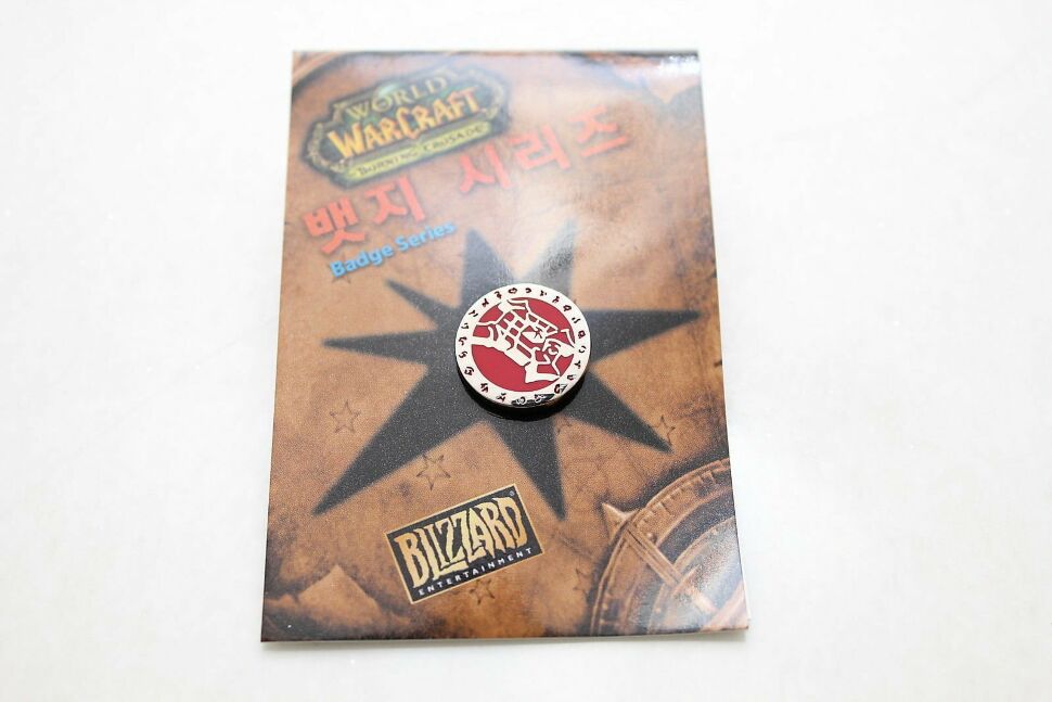 Значок WORLD Of WARCRAFT Horde Priest 