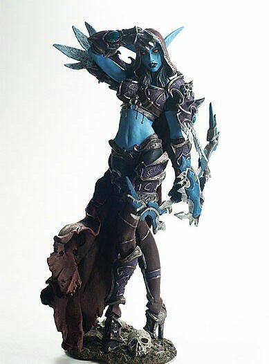 World of Warcraft® Wave 7 Action Figure - Forsaken queen Sylvanas Windrunner 