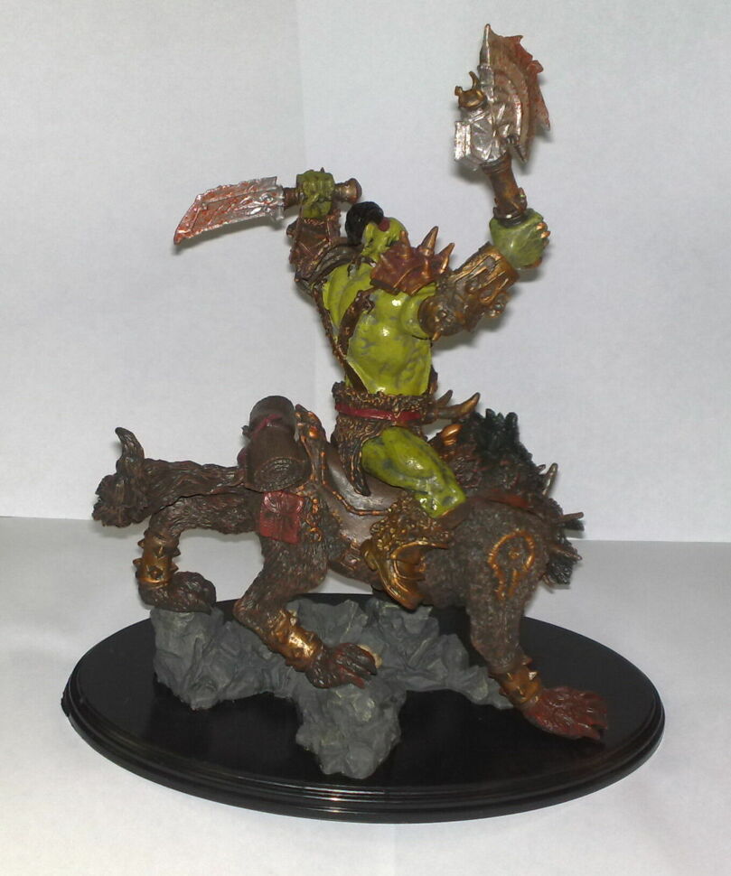 Orc Wolf Rider (Riding Wolf) World of Warcraft Figure 