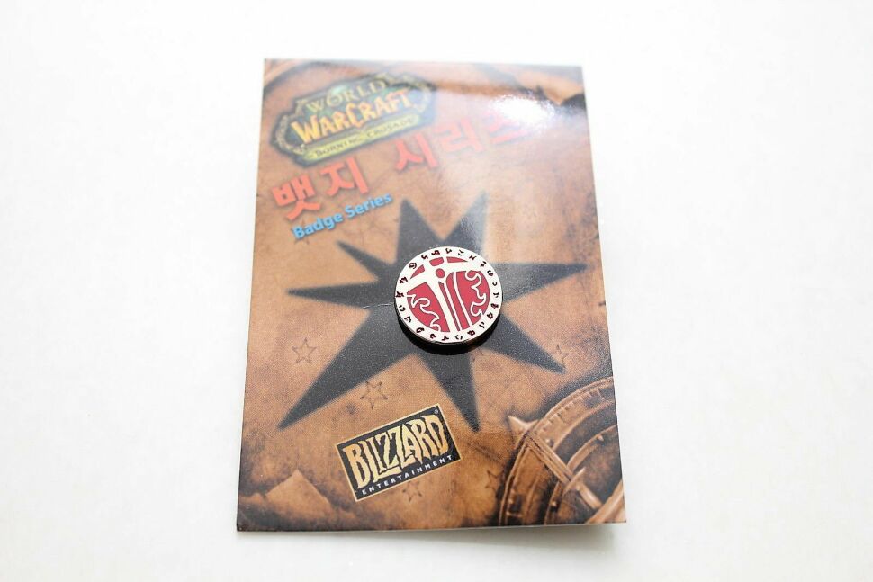 Значок WORLD Of WARCRAFT Horde Warrior 