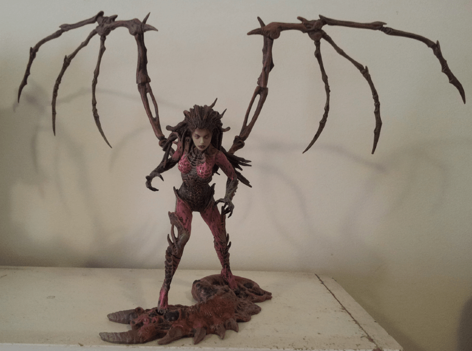 Starcraft II Premium Series 2 Kerrigan Queen of Blades Action Figure 