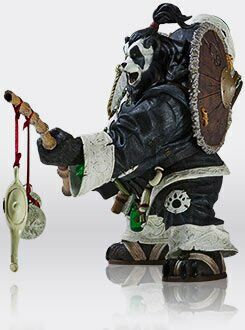 WORLD OF WARCRAFT: Pandaren Brewmaster Deluxe Action Figure 