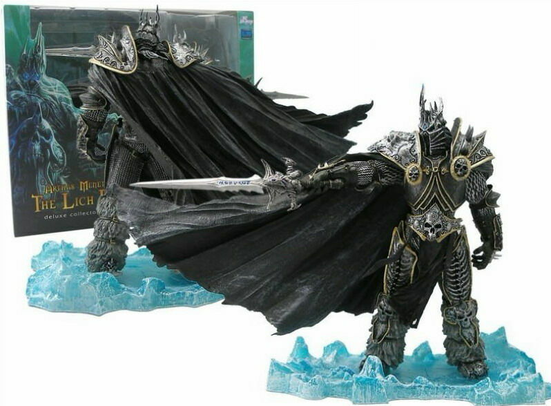 DC World of Warcraft Arthas Menethil The Lich King Deluxe Action Figure 