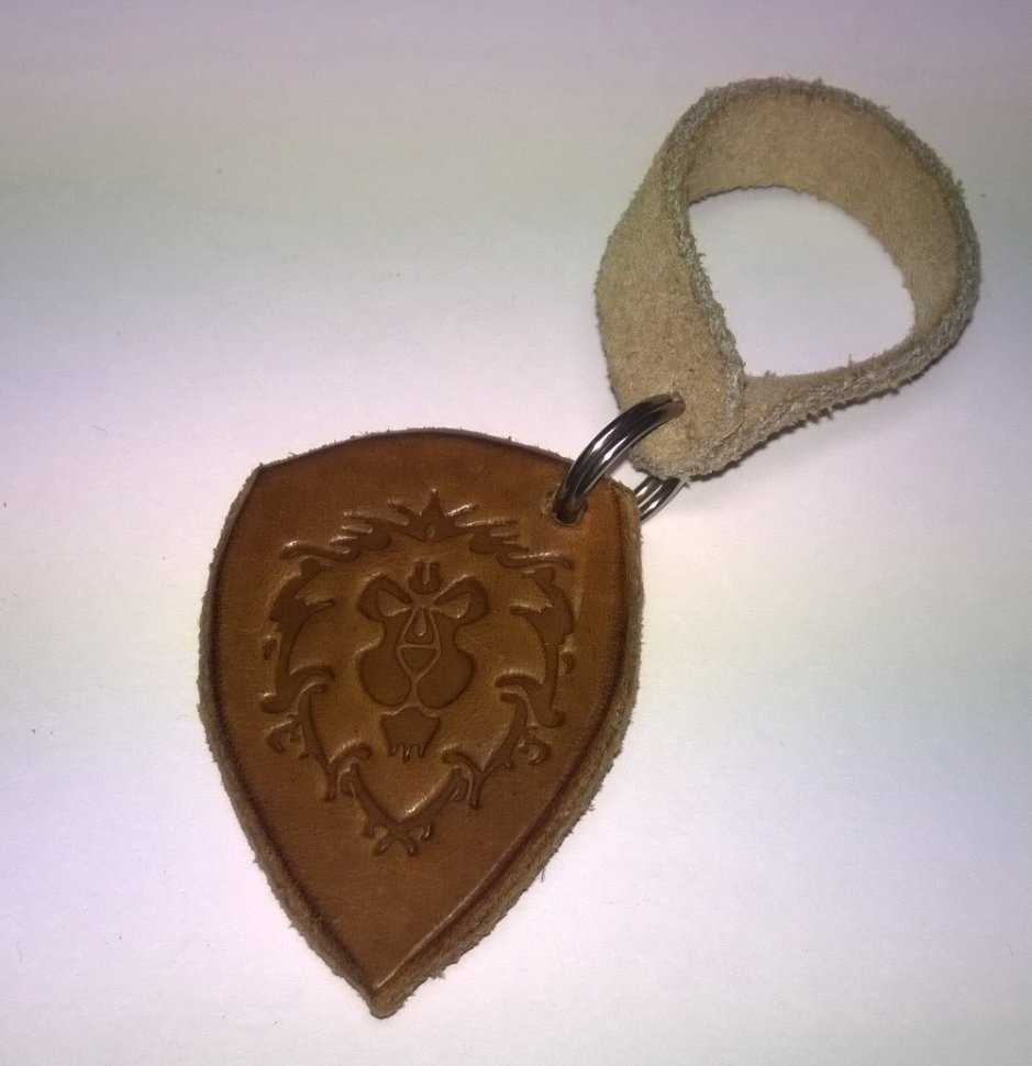 Брелок World of Warcraft Alliance Keychain (шкіра) 