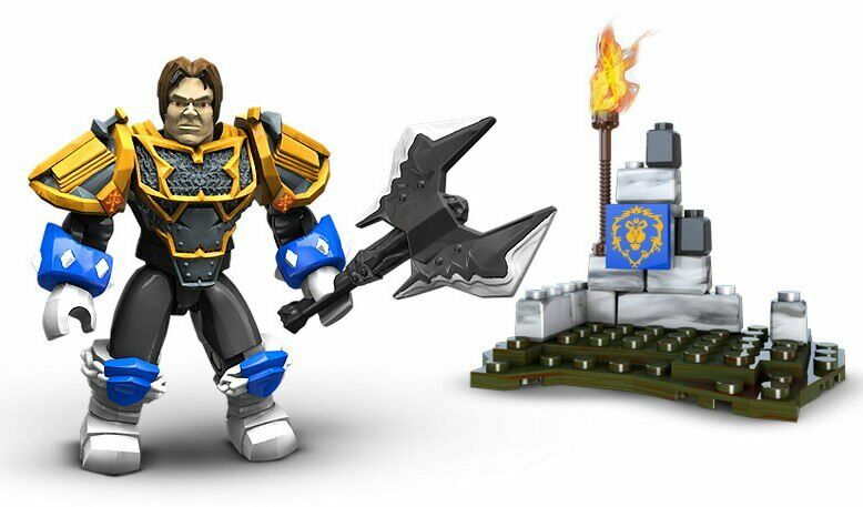 Mega Bloks World of Warcraft Set: Human Paladin Colton 