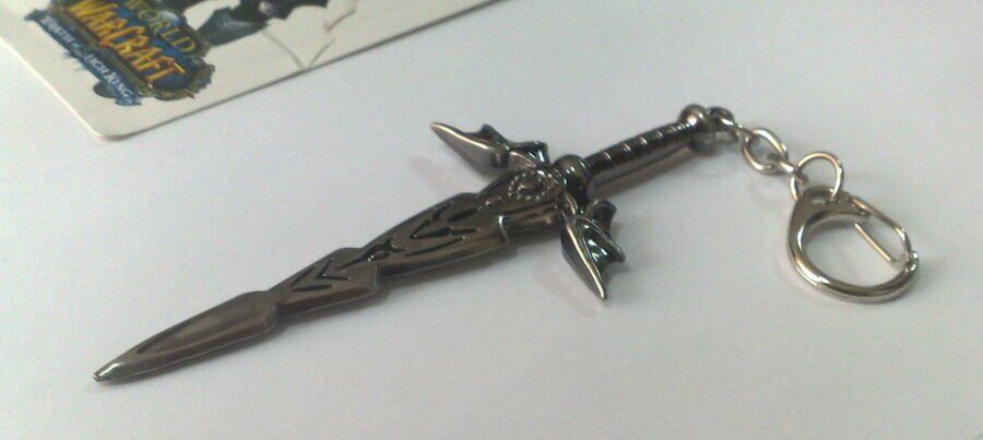 Брелок - World of Warcraft Wing Sword Metal Weapon 