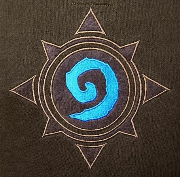 Реглан Hearthstone Hoodie с вышивкой (размер L) 