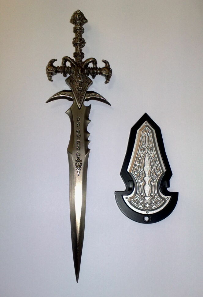 Frostmourne Model World of Warcraft full Metal Weapon 
