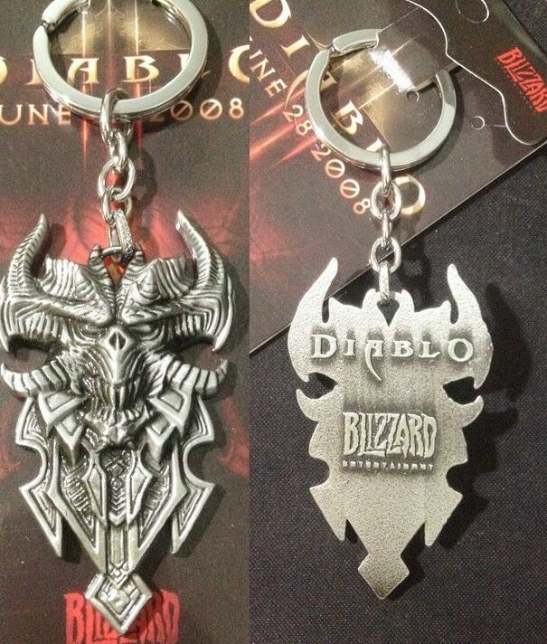 Брелок - Diablo III Logo Metal  silver 