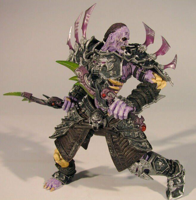 Фігурка World of Warcraft Series 3 Skeeve Sorrowblade (Undead Rogue) Action Figure 