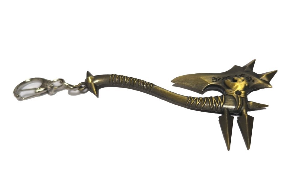 Брелок  World of Warcraft Axe Metal Weapon Варкрафт топор 10 см. 