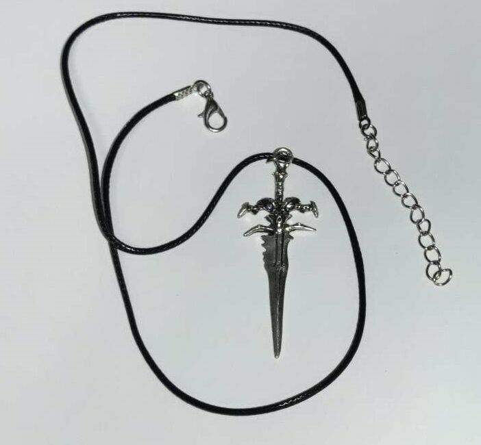 Медальйон World of Warcraft - Frostmourne Фростморн Lich King Metal Weapon 