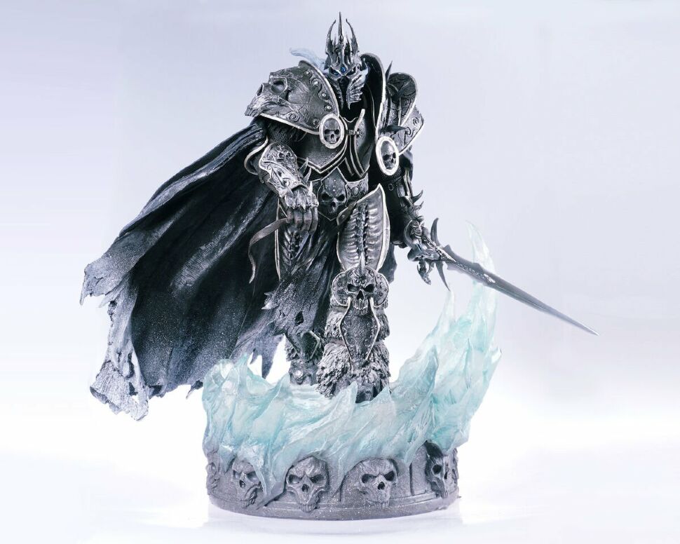 World of Warcraft Arthas Menethil the Lich King Polystone Statue Sideshow 
